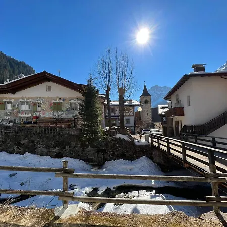 Апартаменты Dolomites
